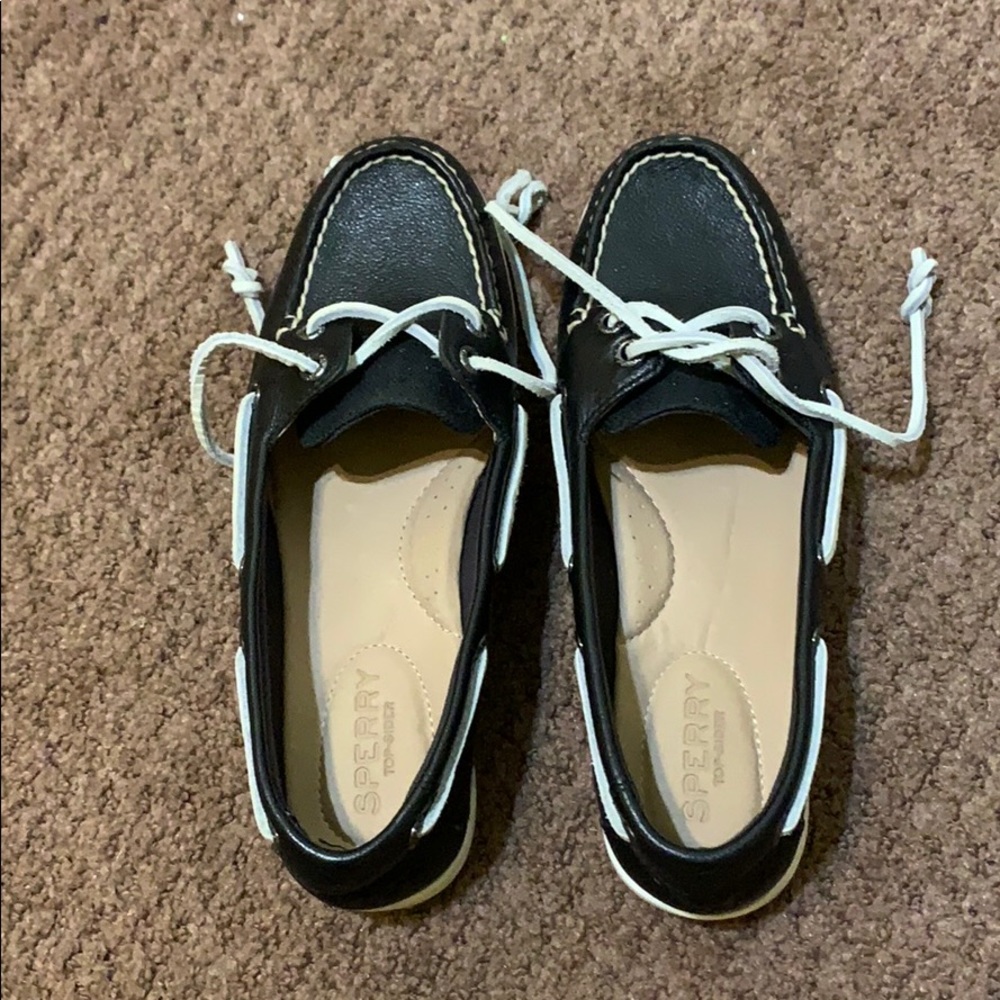 Women’s sperry boat shoe 5.5